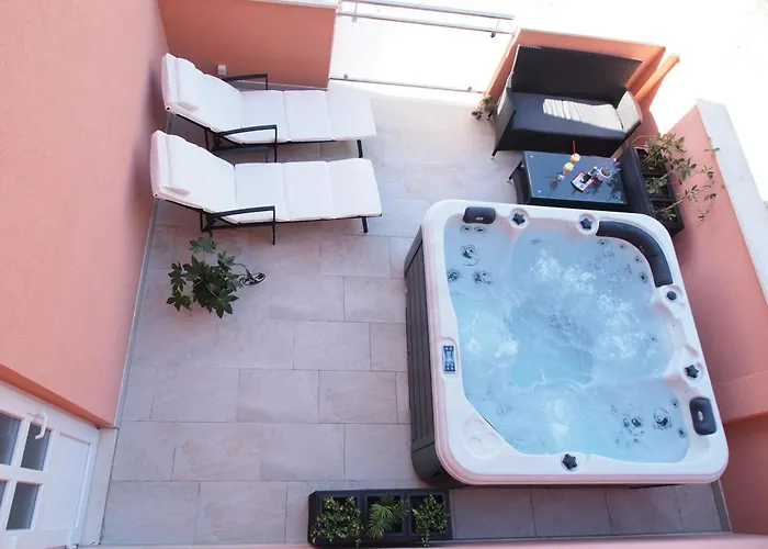 Apartman By The Sea Orebic, Peljesac - 14767 *